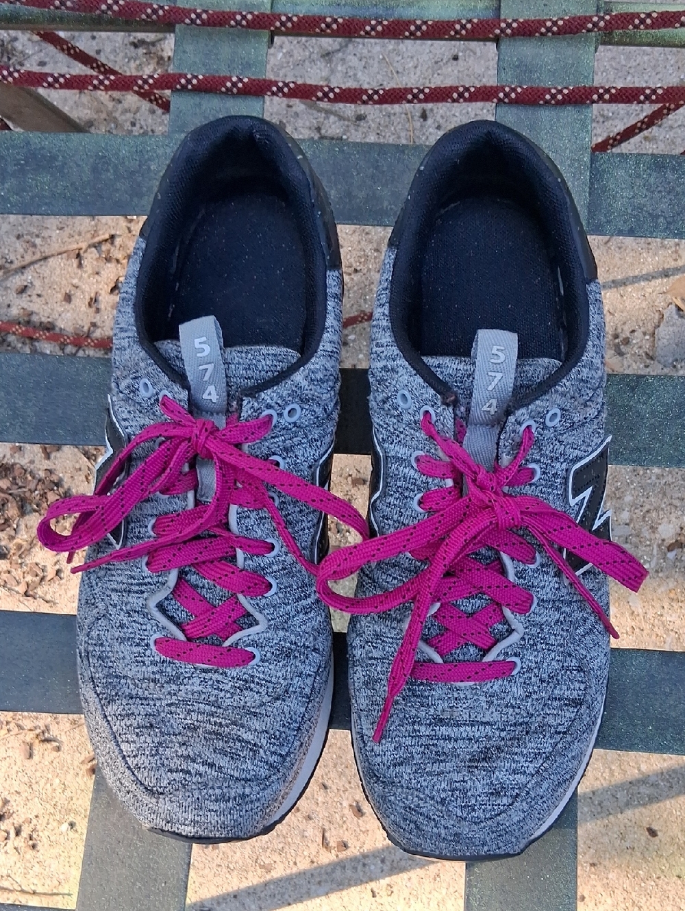 New Balance Womens Tennis Shoe 574 Style - Picture 2 of 9